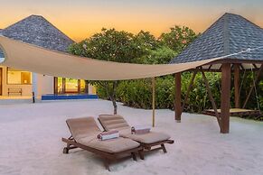 Hideaway Beach Resort and Spa