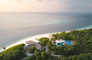 Hideaway Beach Resort and Spa