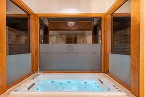 Hideaway Beach Resort and Spa