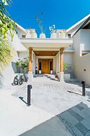 Hideaway Beach Resort and Spa