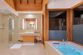 Hideaway Beach Resort and Spa