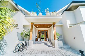 Hideaway Beach Resort and Spa