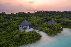 Hideaway Beach Resort and Spa