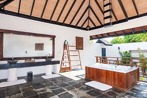 Hideaway Beach Resort and Spa