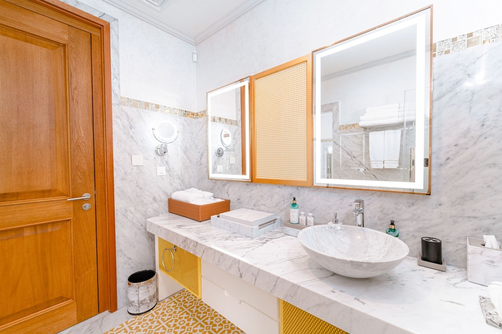 Hideaway Beach Resort and Spa