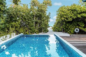 Hideaway Beach Resort and Spa