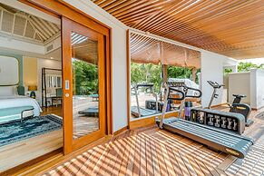 Hideaway Beach Resort and Spa