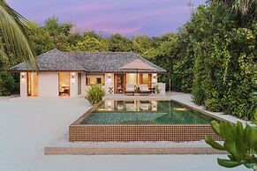 Hideaway Beach Resort and Spa