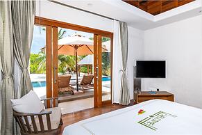 Hideaway Beach Resort and Spa