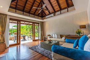 Hideaway Beach Resort and Spa