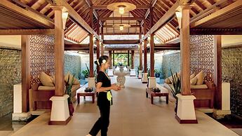 Hideaway Beach Resort and Spa