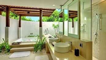 Hideaway Beach Resort and Spa