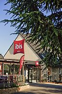 ibis Senlis