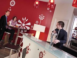 ibis Senlis