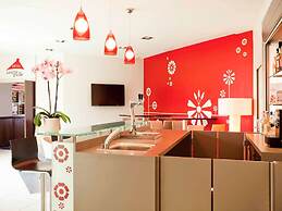 ibis Senlis