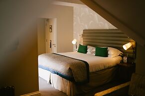Jesmond Dene House
