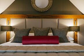 Jesmond Dene House