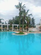 Hello Yasmine Hotel