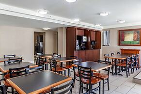 EconoLodge Downtown Toronto