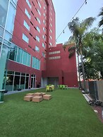 Courtyard Monterrey San Jeronimo/Valle
