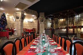 Gaddis Hotel