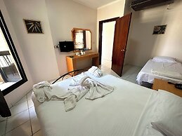 Gaddis Hotel