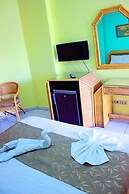 Gaddis Hotel