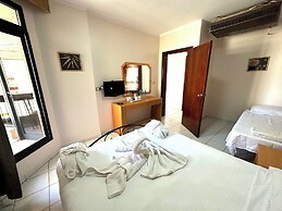 Gaddis Hotel