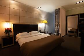 Cosmopolit Hotel