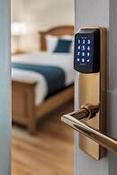 Hotel Charles-Alexandre - Par Aneyro