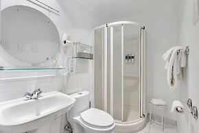 Hotel Charles-Alexandre - Par Aneyro