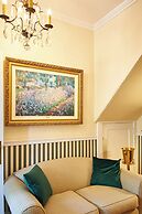 Hotel Charles-Alexandre - Par Aneyro
