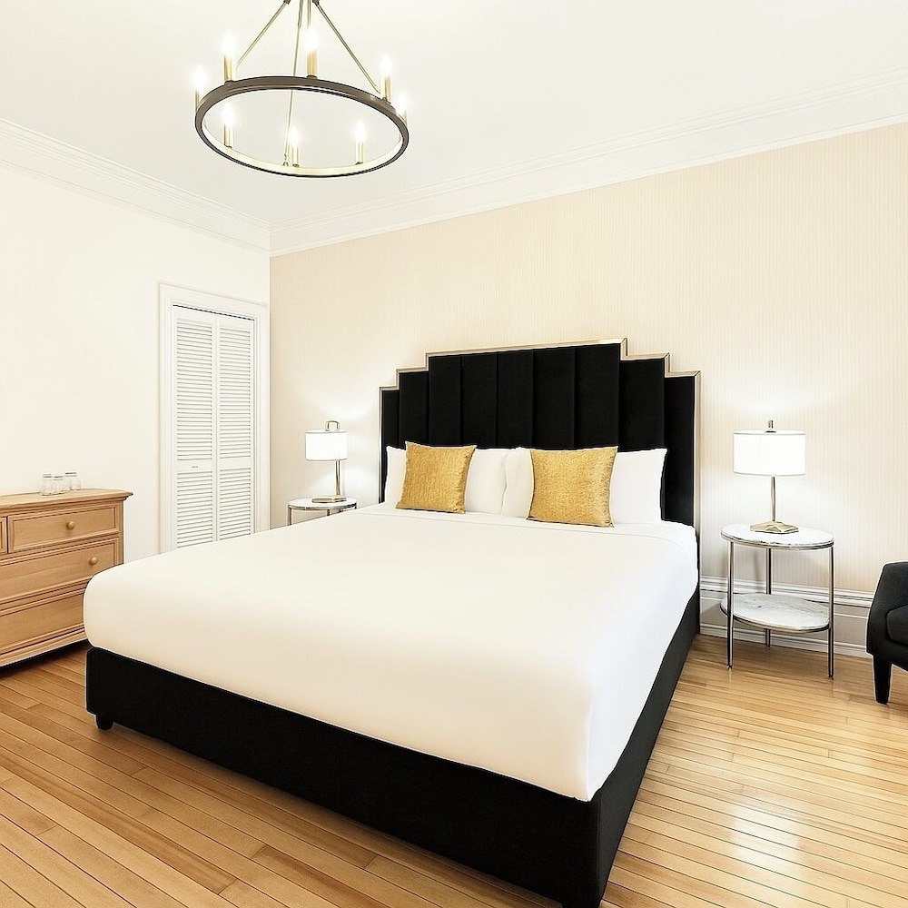 Hotel Charles-Alexandre - Par Aneyro