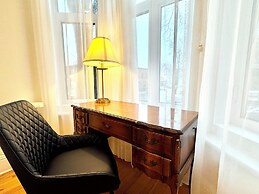 Hotel Charles-Alexandre - Par Aneyro