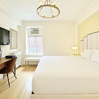 Hotel Charles-Alexandre - Par Aneyro
