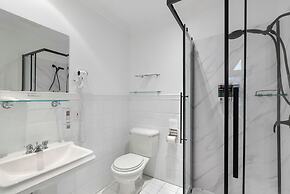 Hotel Charles-Alexandre - Par Aneyro