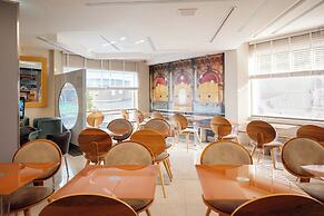 Kastro Hotel