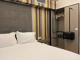 Kastro Hotel