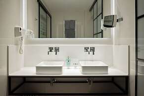 Kastro Hotel