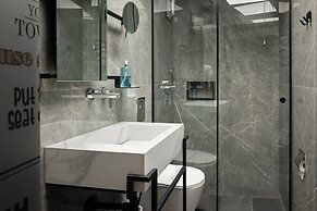 Kastro Hotel
