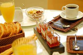 Kastro Hotel