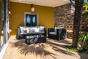 HOTEL VILLA CARLOTTA