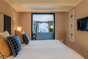HOTEL VILLA CARLOTTA