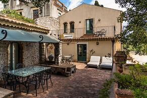 HOTEL VILLA CARLOTTA