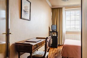 Hotel Alcomar