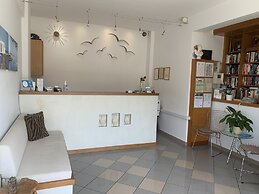 Ermis Suites