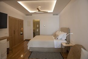Elena Hotel