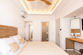 Elena Hotel