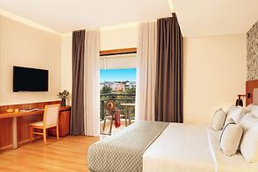 Zeus Essence Ramada by Wyndham Athens