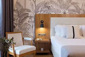Zeus Essence Ramada by Wyndham Athens